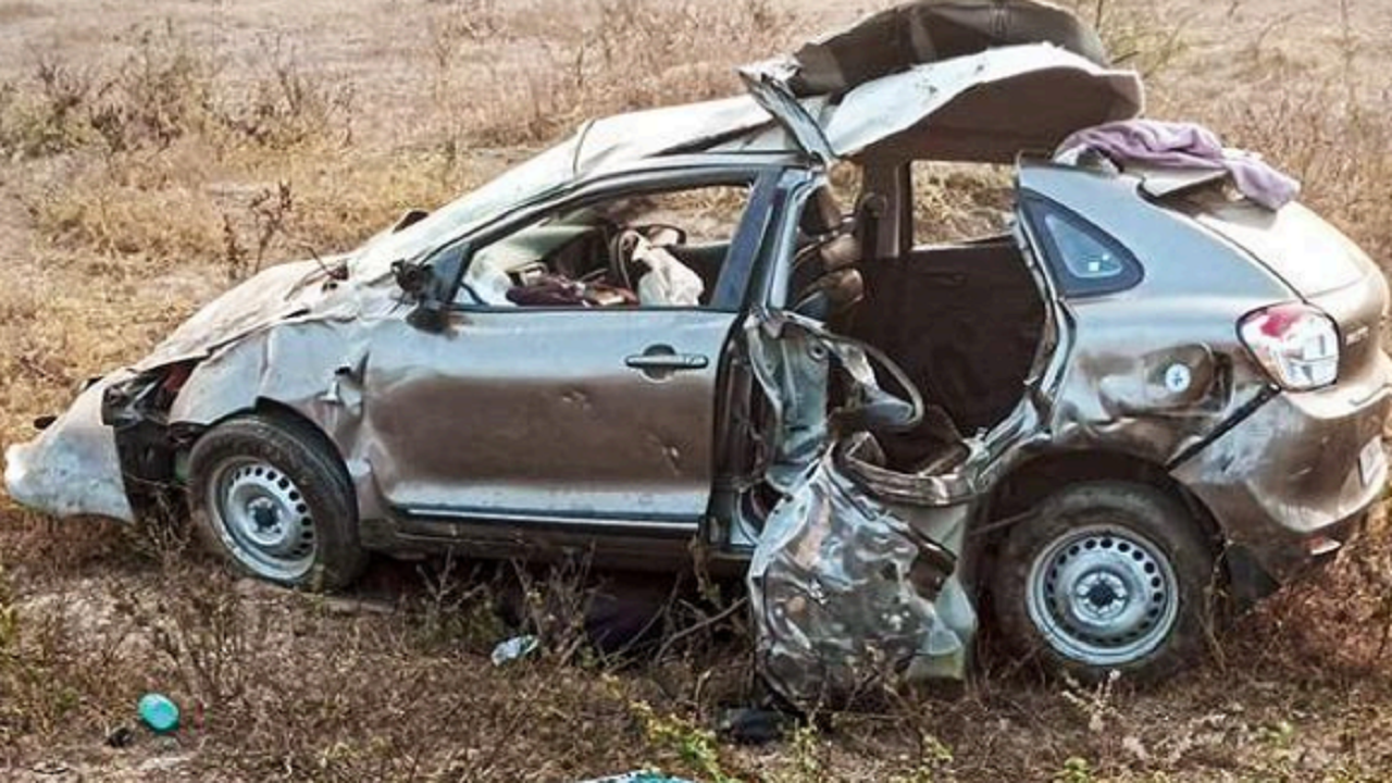Techie lands in Hyderabad from US, dies in crash on way home | Hyderabad News