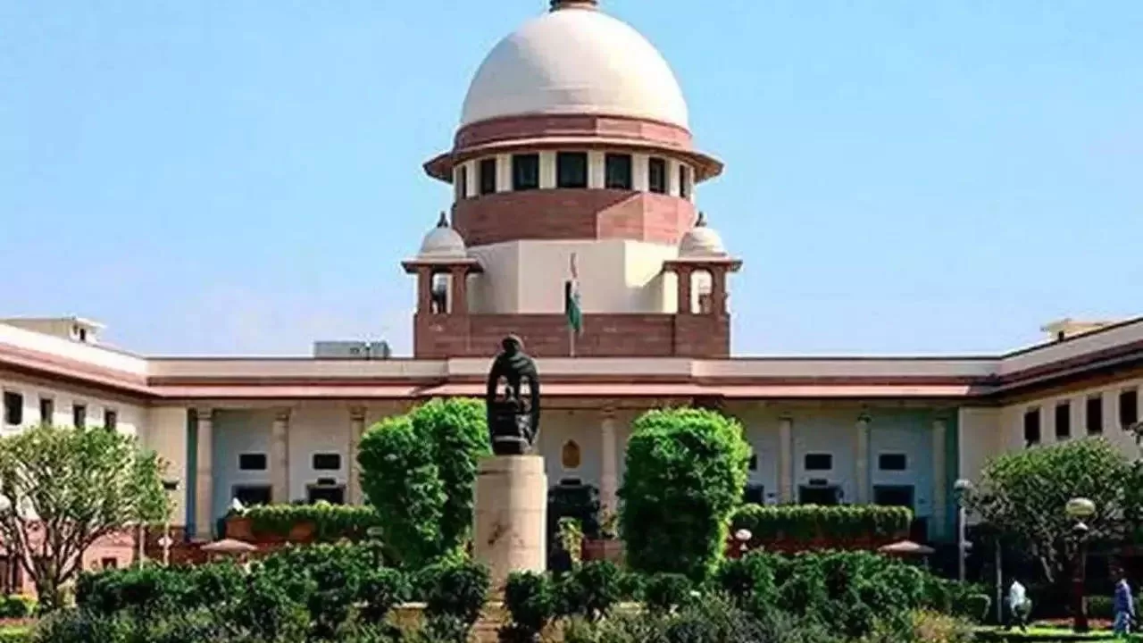 SC refuses to entertain PIL seeking menstrual pain leave for female students, working women, Health News, ET HealthWorld