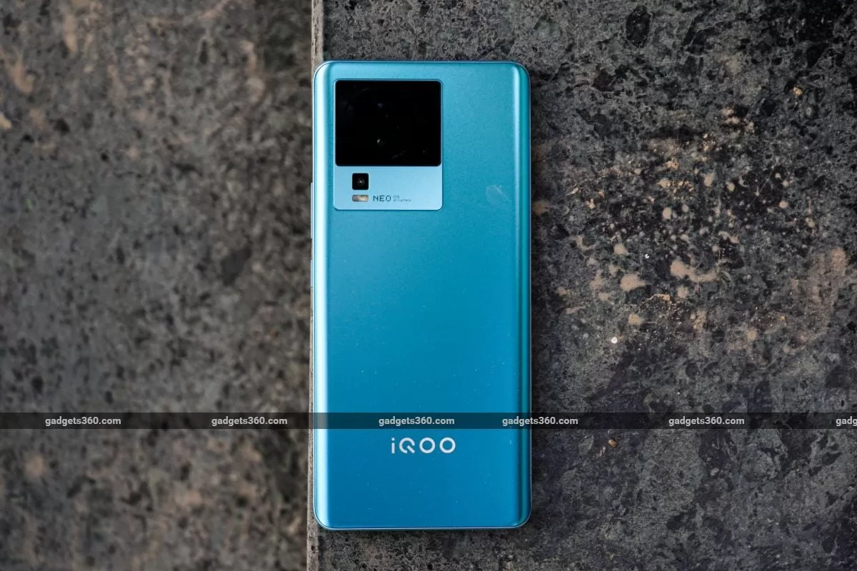 iQoo Neo 7 5G Review: Should You Buy This Instead of the Realme 10 Pro+?