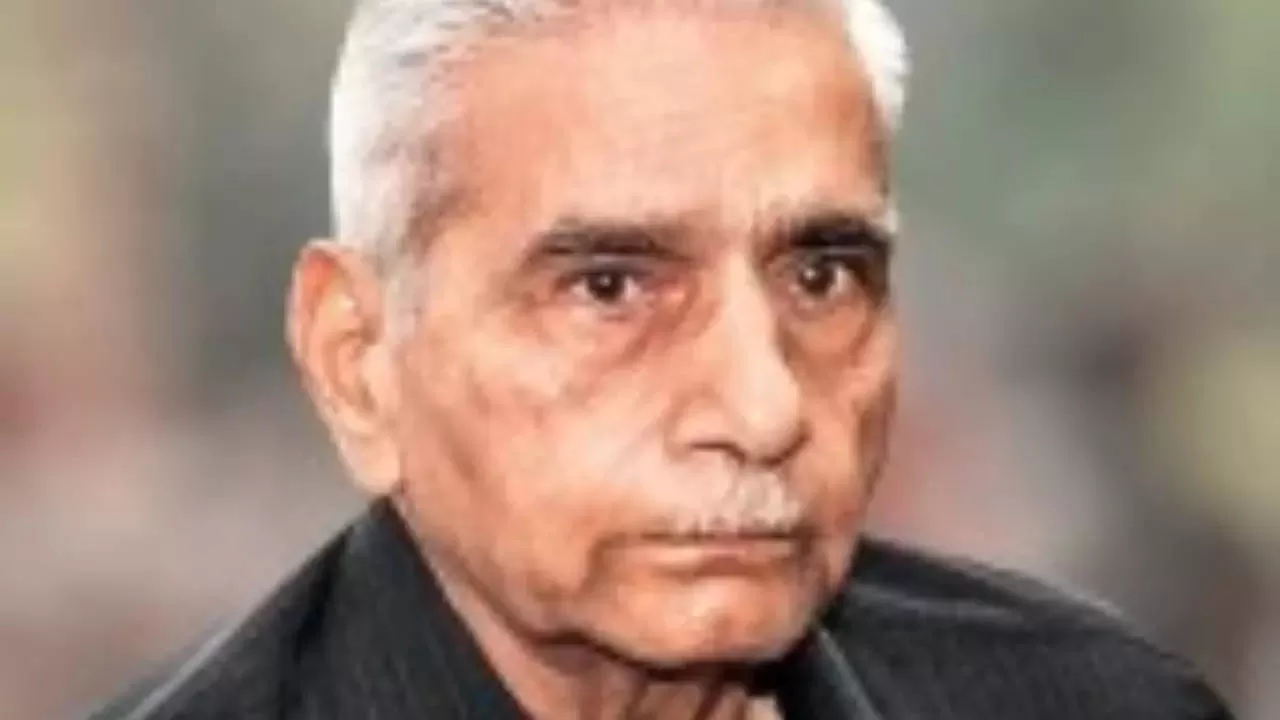Shanti Bhushan Death News: Famed lawyer and ex-minister Shanti Bhushan dies at 97 | India News