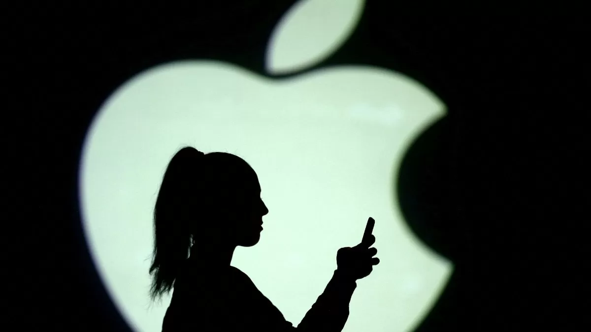 EU Antitrust Regulators Narrow Charges Against Apple Over App Store Rules, Drop In-App Payments Case