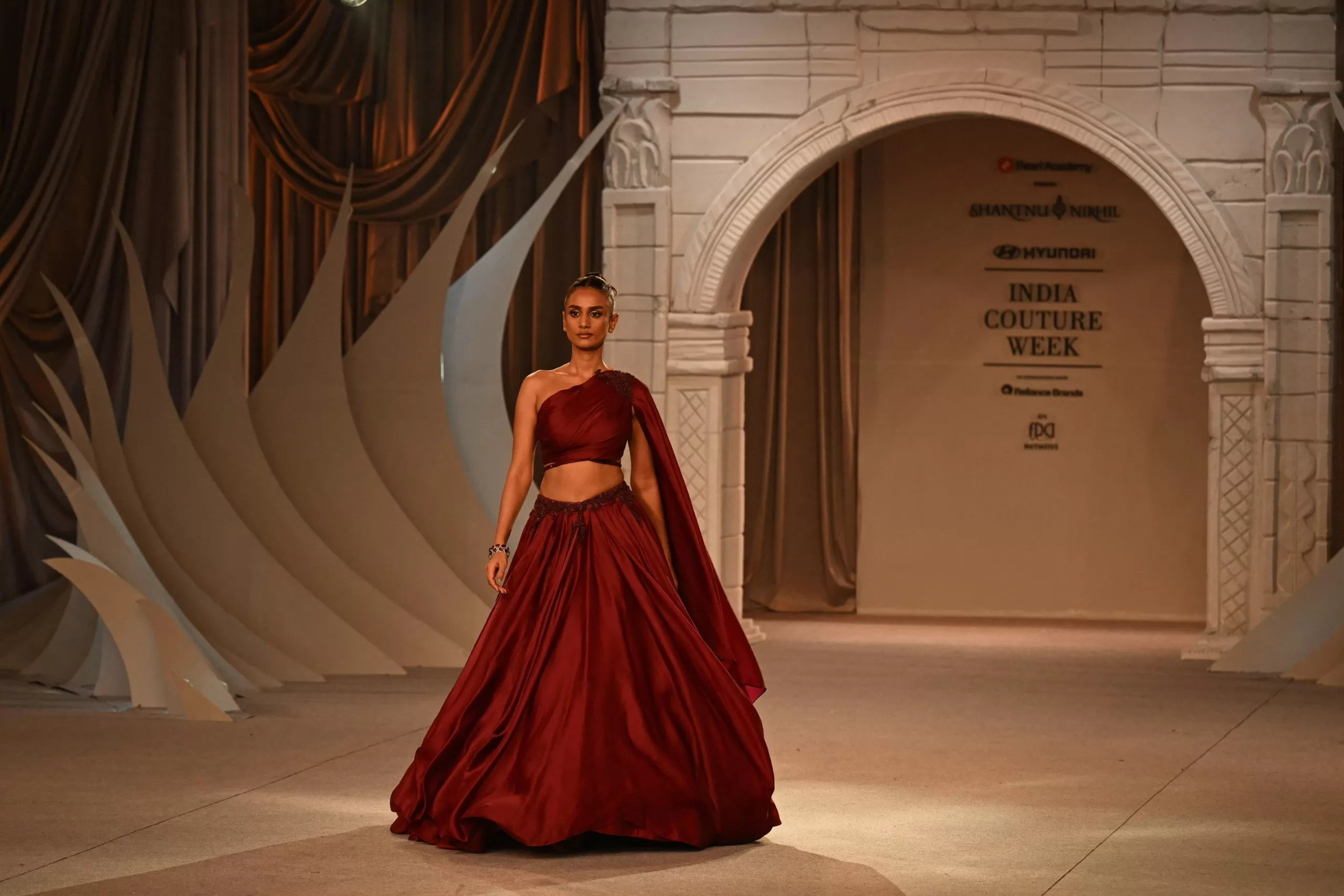 Shantnu and Nikhil shows how to make couture more sleek and grand